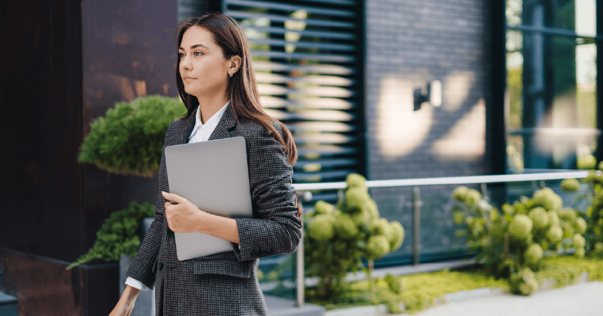 5-Ways-Lawyers-Can-Be-More-Productive-with-Legal-Technology